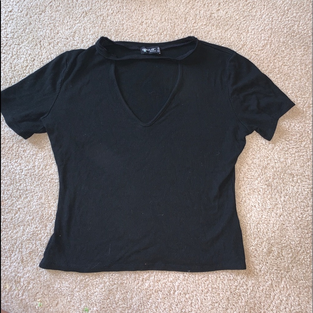 black shirt
